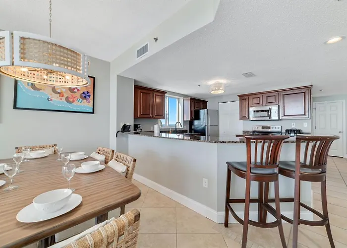 Apartment Bristol 710- Endless Beachfront Views 7th Floor Wrap Around Balcony