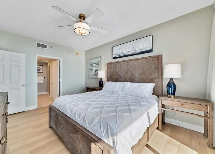 Bristol 710- Endless Beachfront Views 7th Floor Wrap Around Balcony Apartment Gulf Shores