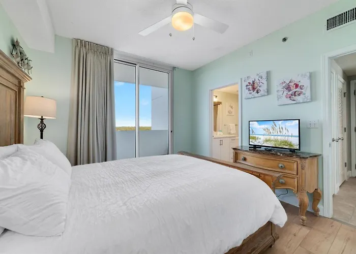 Bristol 710- Endless Beachfront Views 7th Floor Wrap Around Balcony