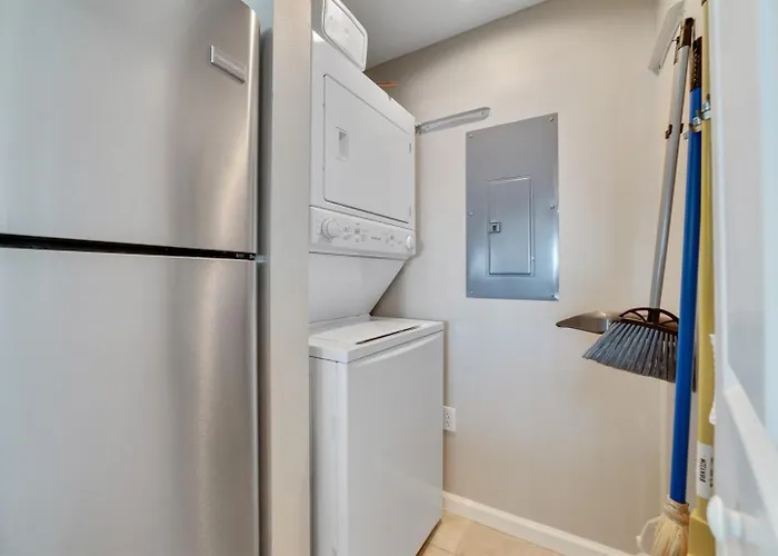 Bristol 710- Endless Beachfront Views 7th Floor Wrap Around Balcony Apartment Gulf Shores