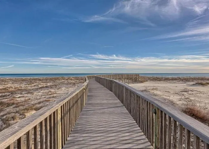 Apartment Bristol 710- Endless Beachfront Views 7th Floor Wrap Around Balcony *